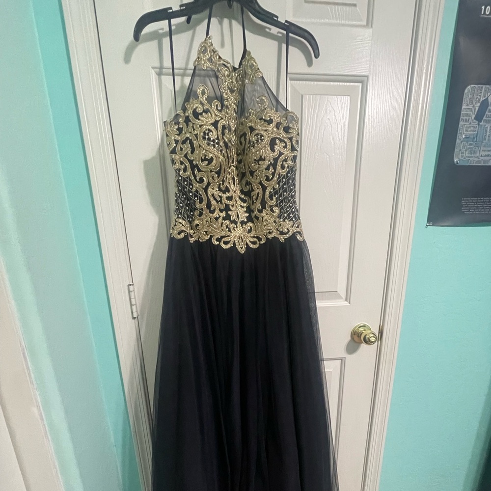 Prom dress worn 1 time size 17 womens